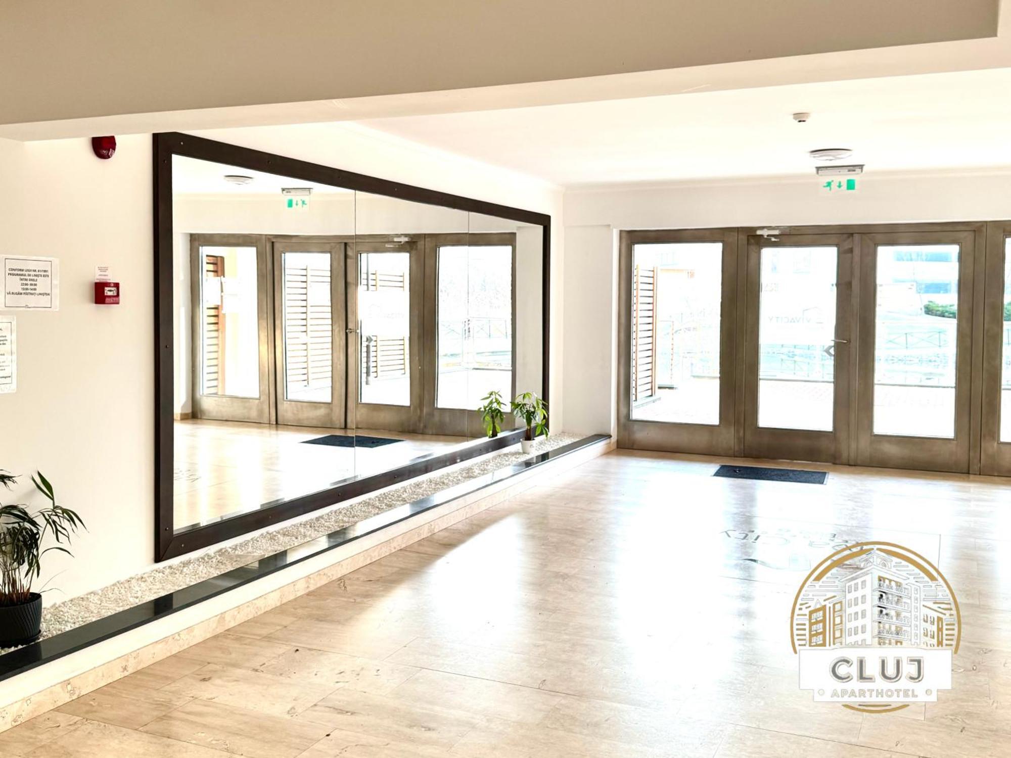 Cluj Aparthotel - Viva City - Cluj-Napoca Exterior foto